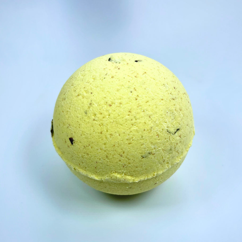 Essential Oil Bath Bomb 100% Cruelty free  