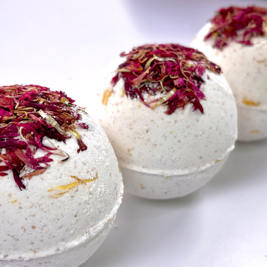 Essential Oil Bath Bomb - Ylang Ylang & Lemongrass 100% Vegan