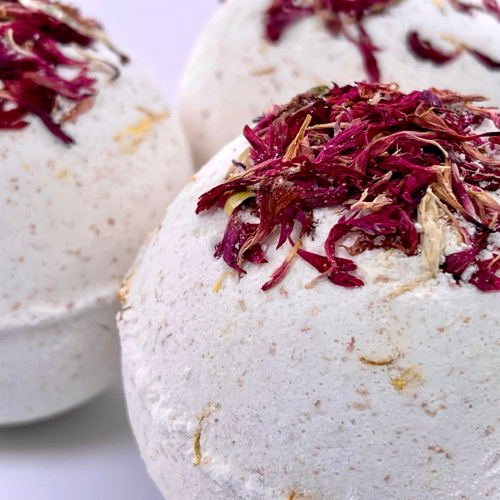 Essential Oil Bath Bomb - Ylang Ylang & Lemongrass 100% paraben free 